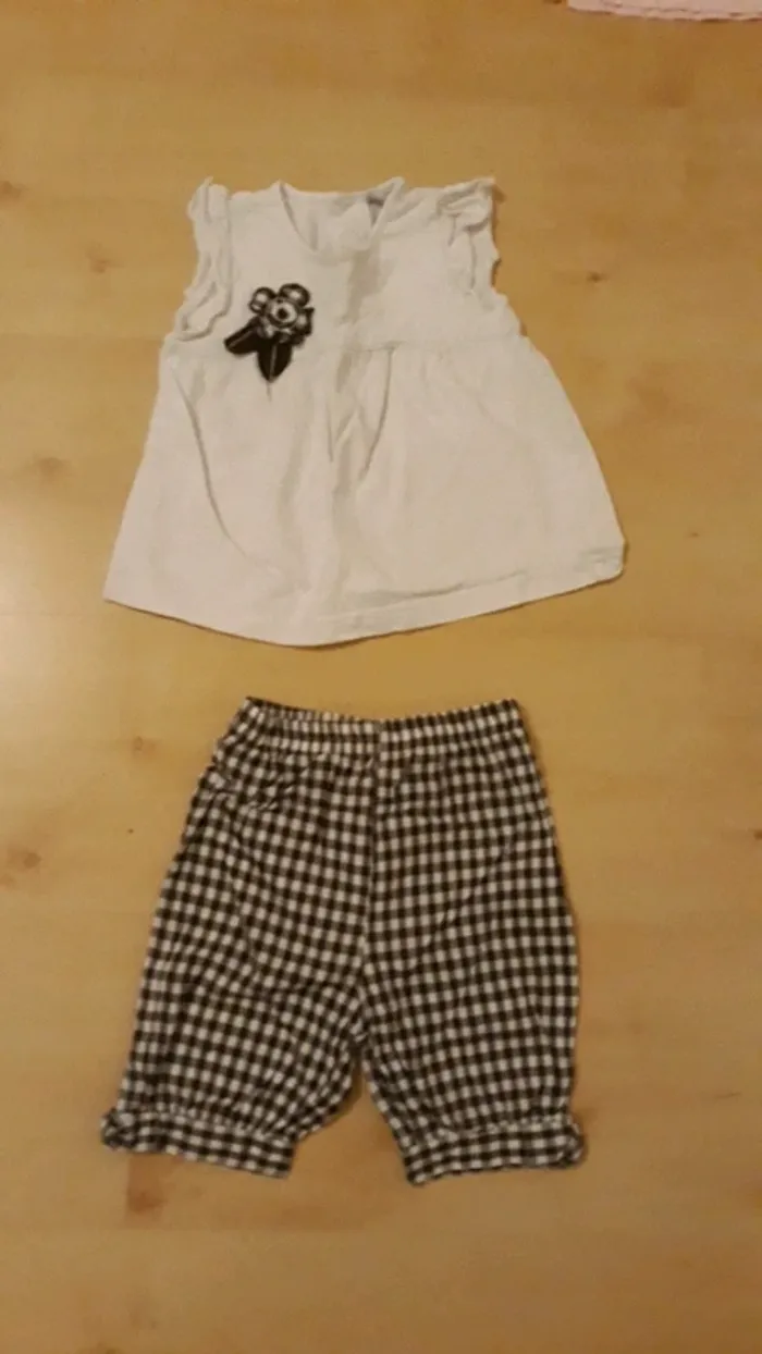 Lot vêtements été 12 mois - photo numéro 2