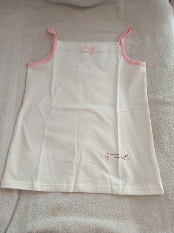 🚼Tee-shirt débardeur Neuf coton elasthan 8ans