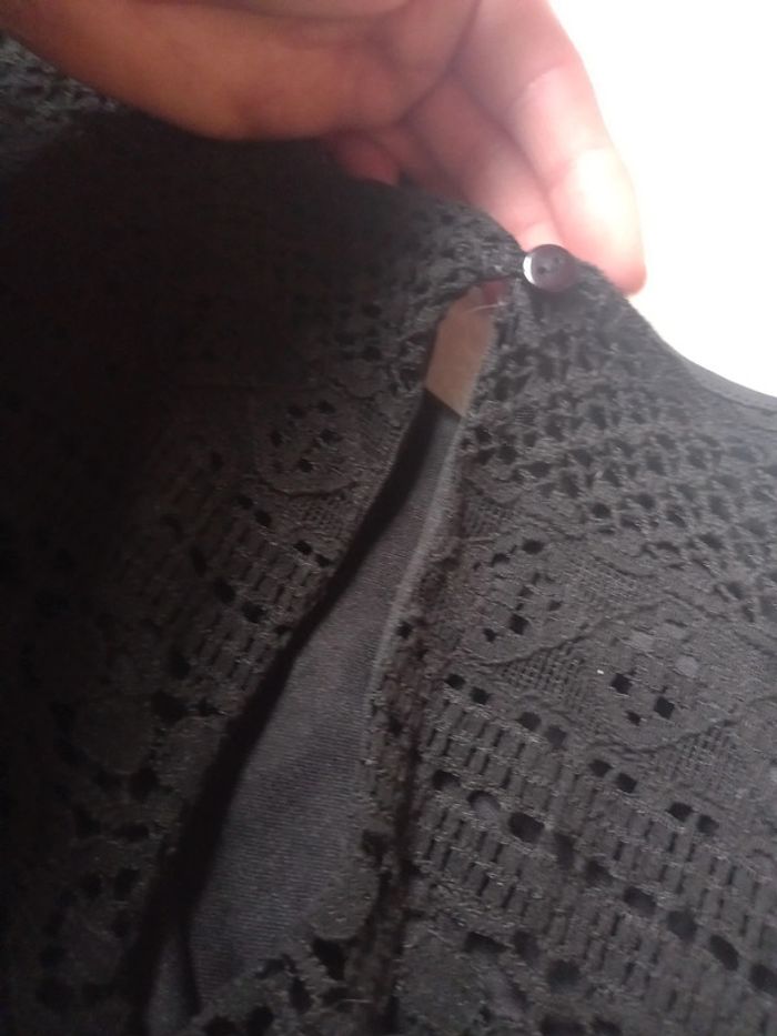 Robe noire courte style dentelle - photo numéro 8