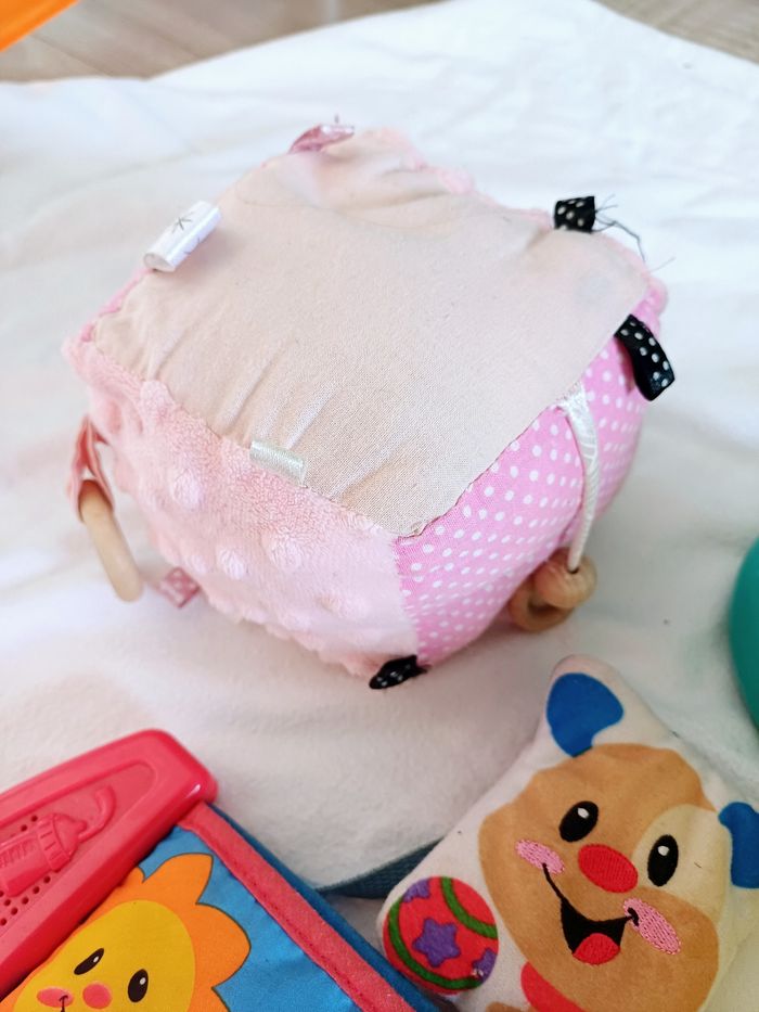 Lot de jouets d'eveil - photo numéro 10