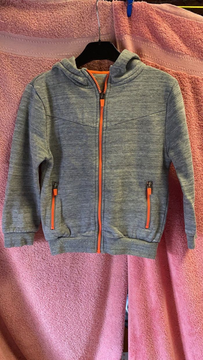Gilet zippé