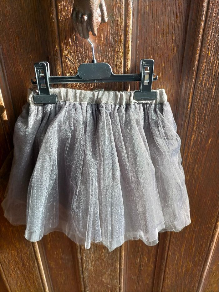 Très belle jupe Château de sable 3 ans - photo numéro 4