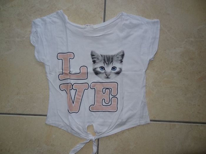 t-shirt H&M T 8-10ans