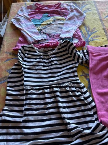 Lot fille 2 ans