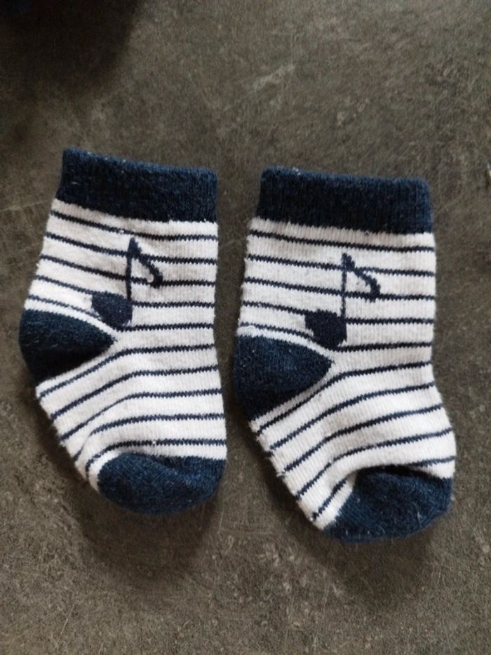 Lot chaussettes - photo numéro 4