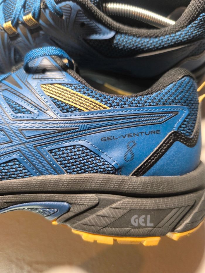 Baskets Asics gel venture 8 portées une fois neuves avec boîte pointure 44 - photo numéro 10