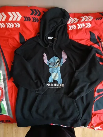 Sweat à capuche Disney taille L