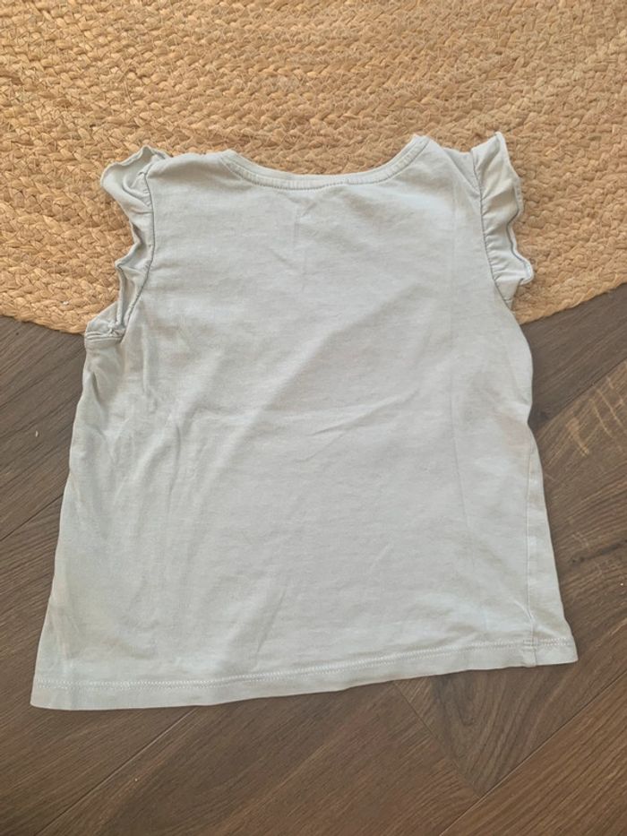 T-shirt MC vert sauge signe blanc H&M 18 mois 2 ans ( équivalent 2 ans 1/2 ) - photo numéro 3