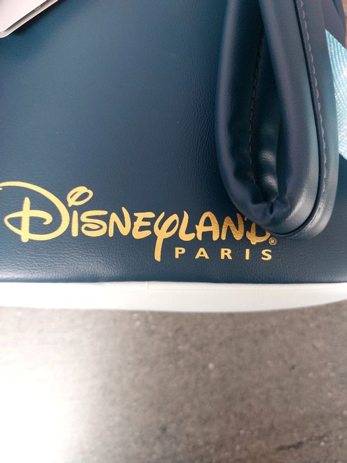 Loungefly Disneyland Paris château - photo numéro 4