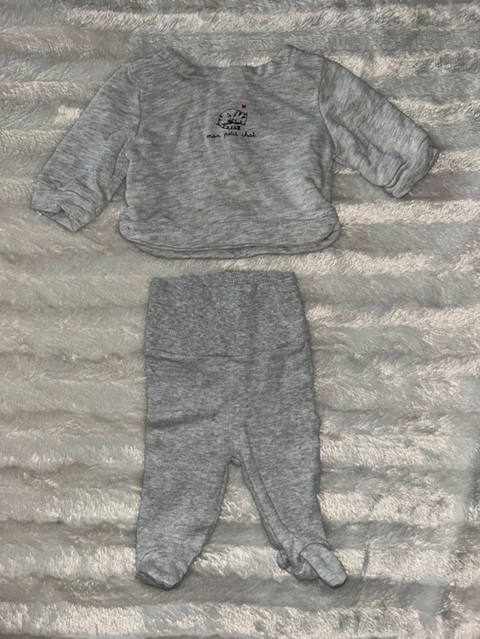 Lot de vêtements 1 mois - photo numéro 3