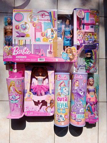 Lot Barbie