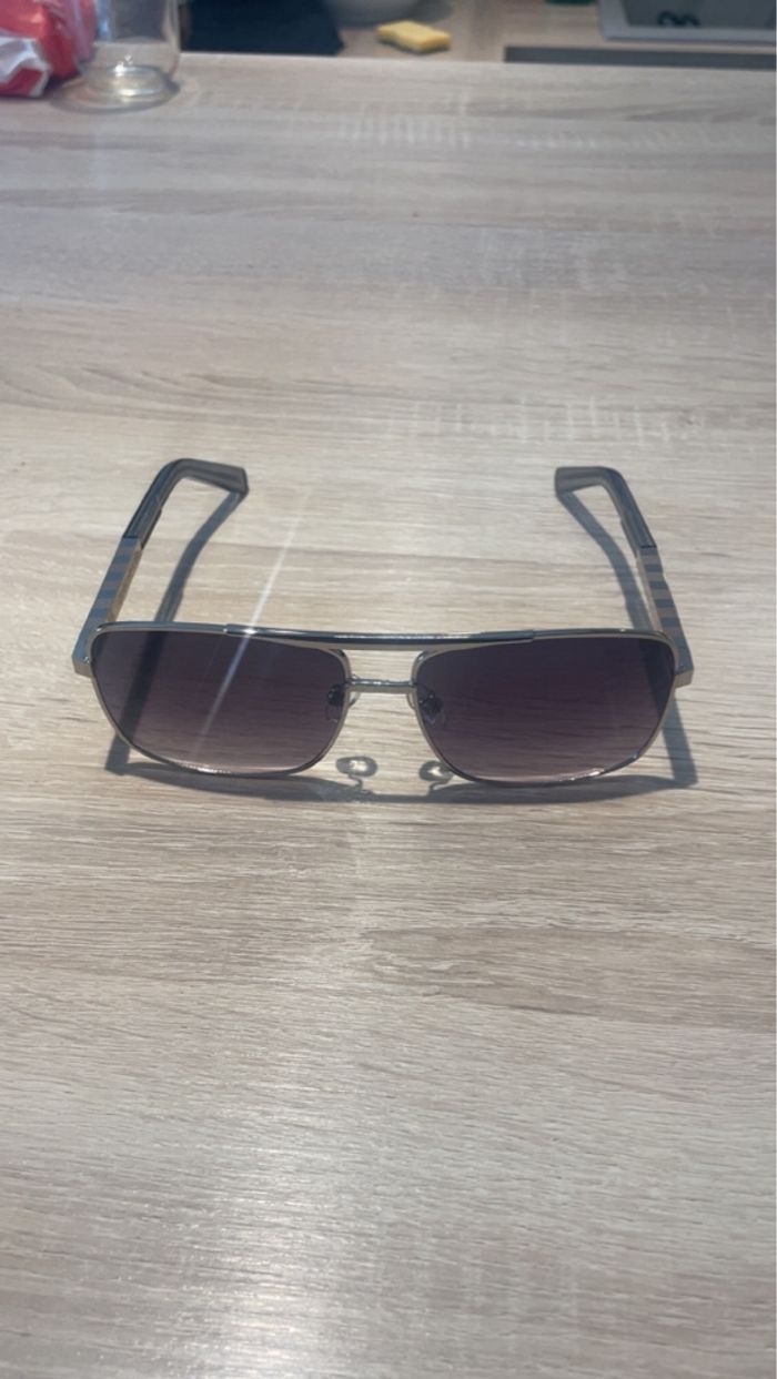 Lunette de soleil