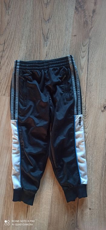Pantalon jogging adidas 4 ans