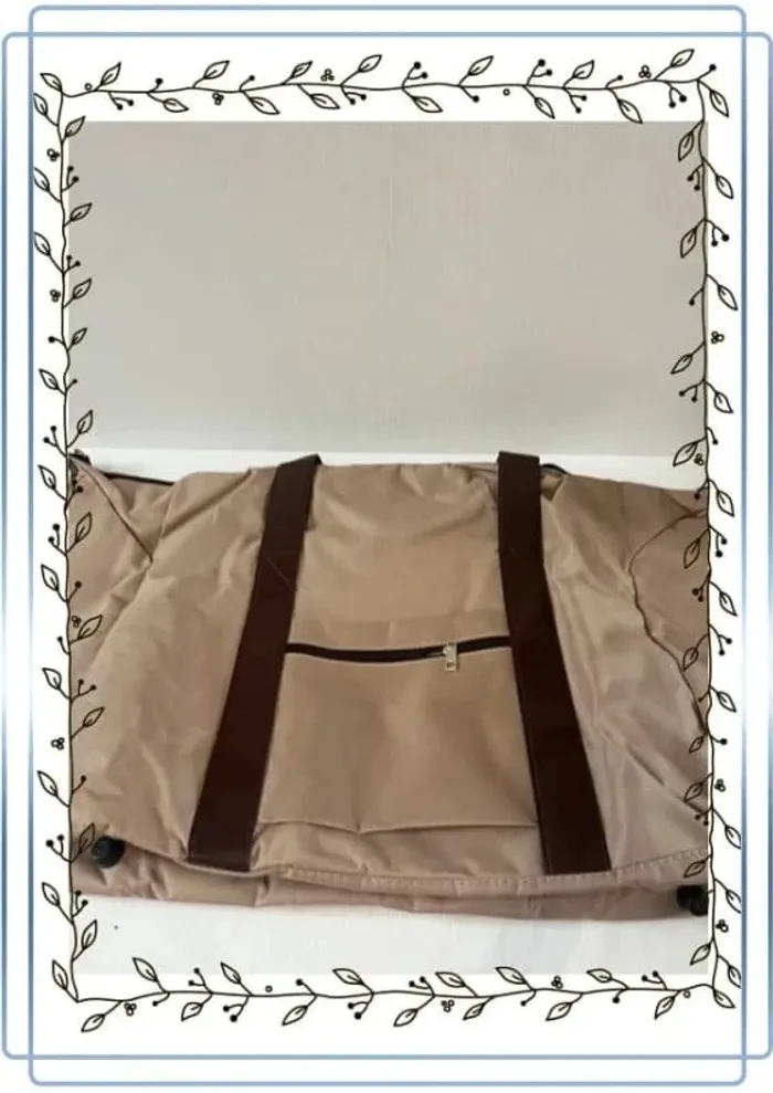 Sac à main bagage, grande taille, neuf sans étiquette, un tout petit trou sur le coté 75x40cm - photo numéro 2