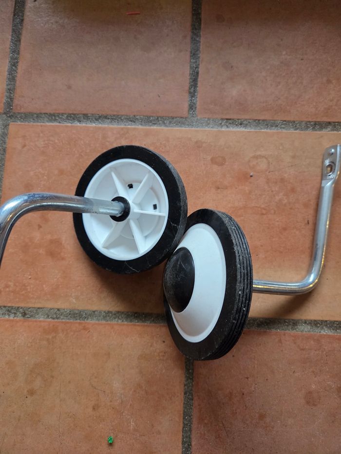 Roulette vélo enfant - photo numéro 2