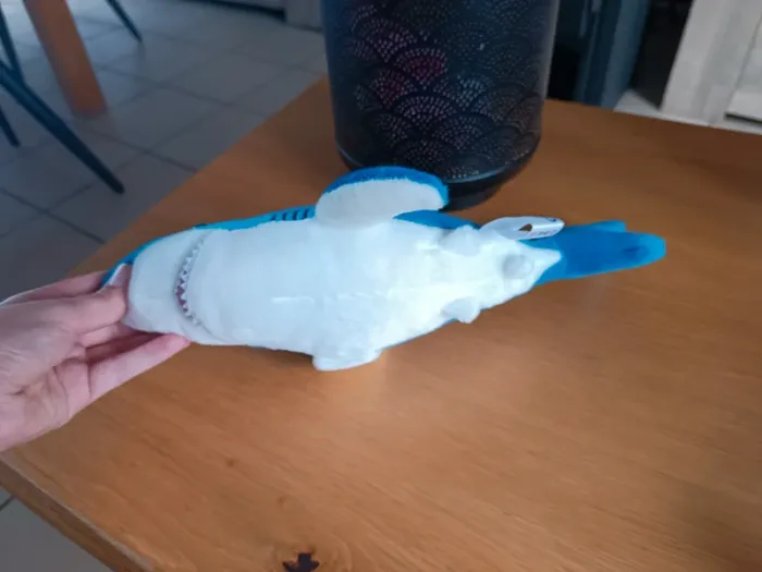 Peluche requin nausicaa - photo numéro 2