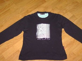 Tee shirt DIESEL noir écritures multicolores taille S/M TBE