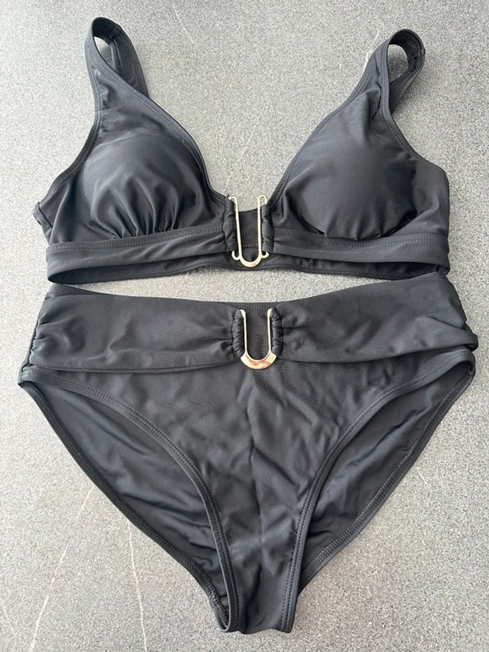 Petit maillot de bain noir Shein taille L