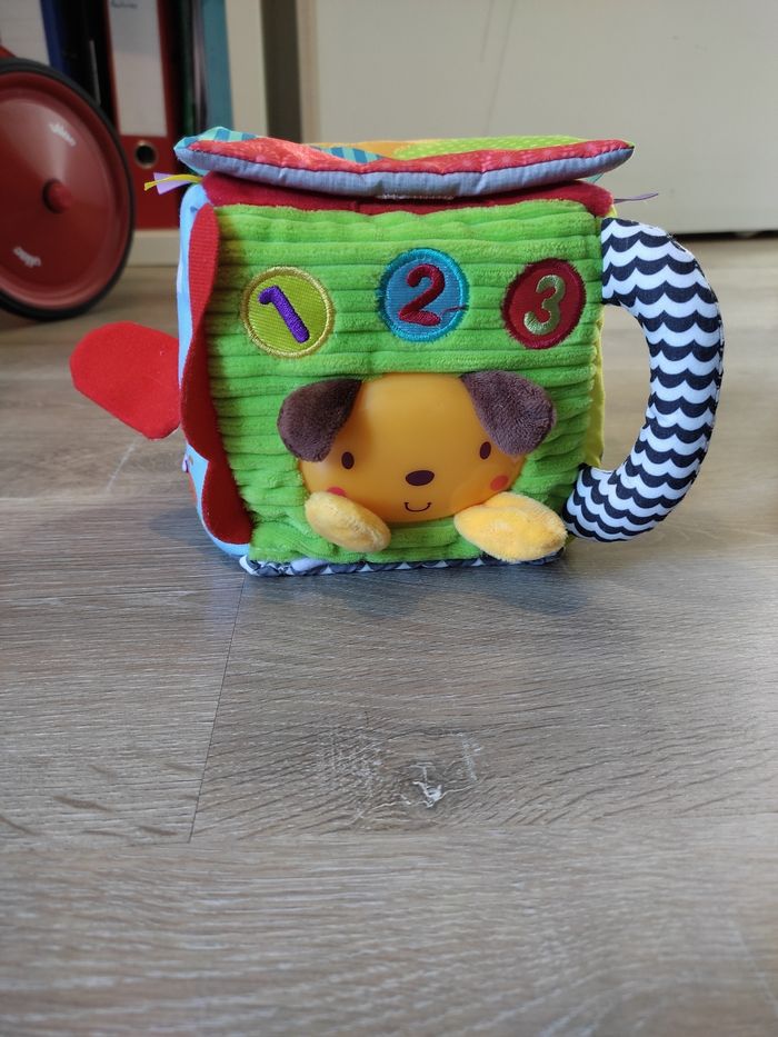 Cube sensoriel Vtech - photo numéro 3