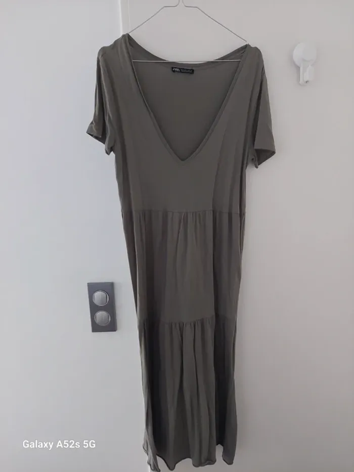 Robe longue kaki Zara taille S - photo numéro 2