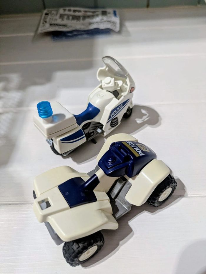 Playmobil lot Policier - quad, moto, bateau et policier 6502 - photo numéro 5