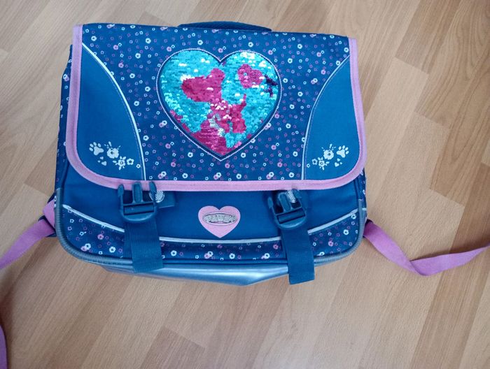 Cartable bleu et rose