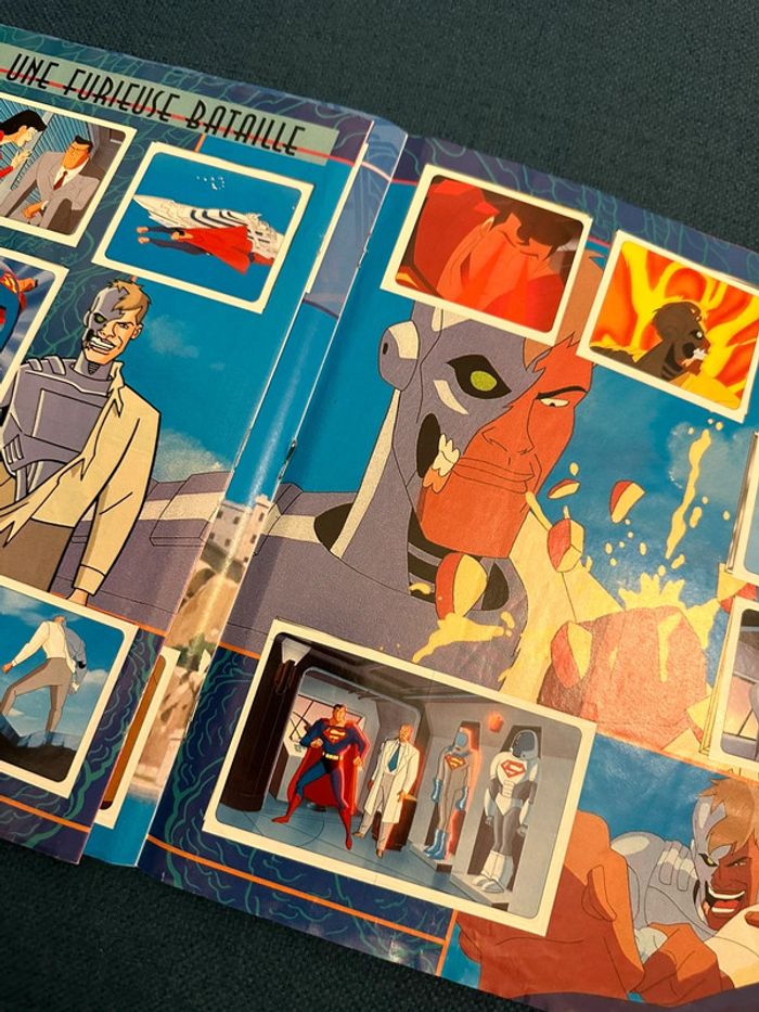 Album livre Panini complet stickers autocollants Superman super héros - photo numéro 9