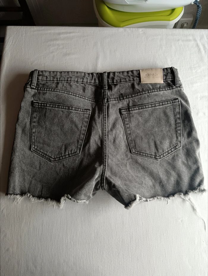 Short en jean Only taille M (38) - photo numéro 2