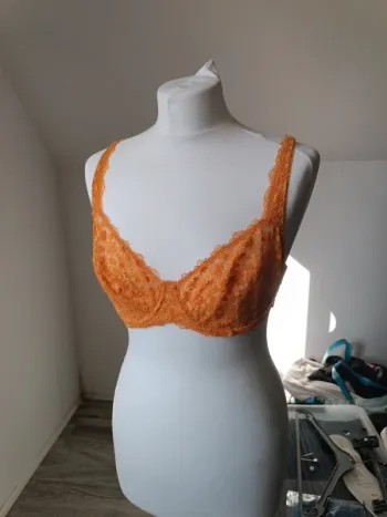 Soutien-gorge orange 95C