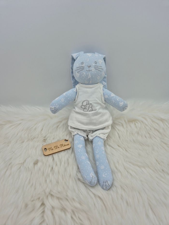 Doudou peluche Lapin Bleu Blanc Petit Bateau