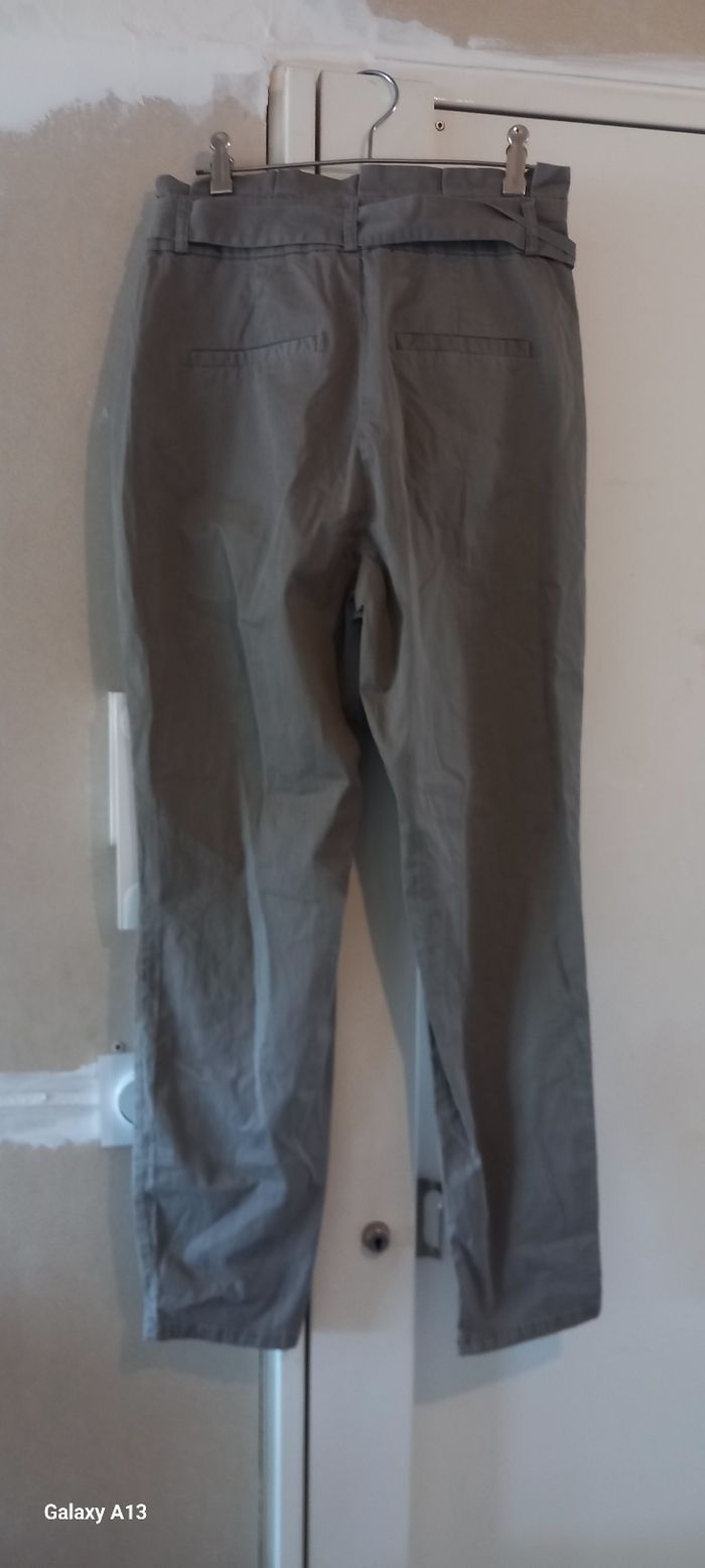 Pantalon femme - photo numéro 3
