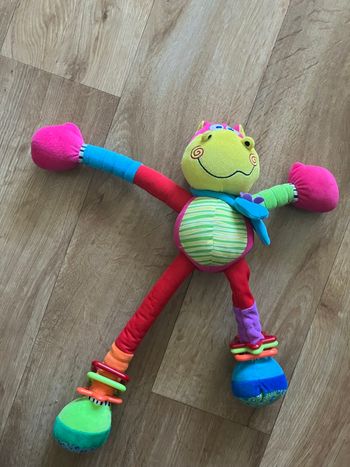 Doudou éveil hippo bébé 