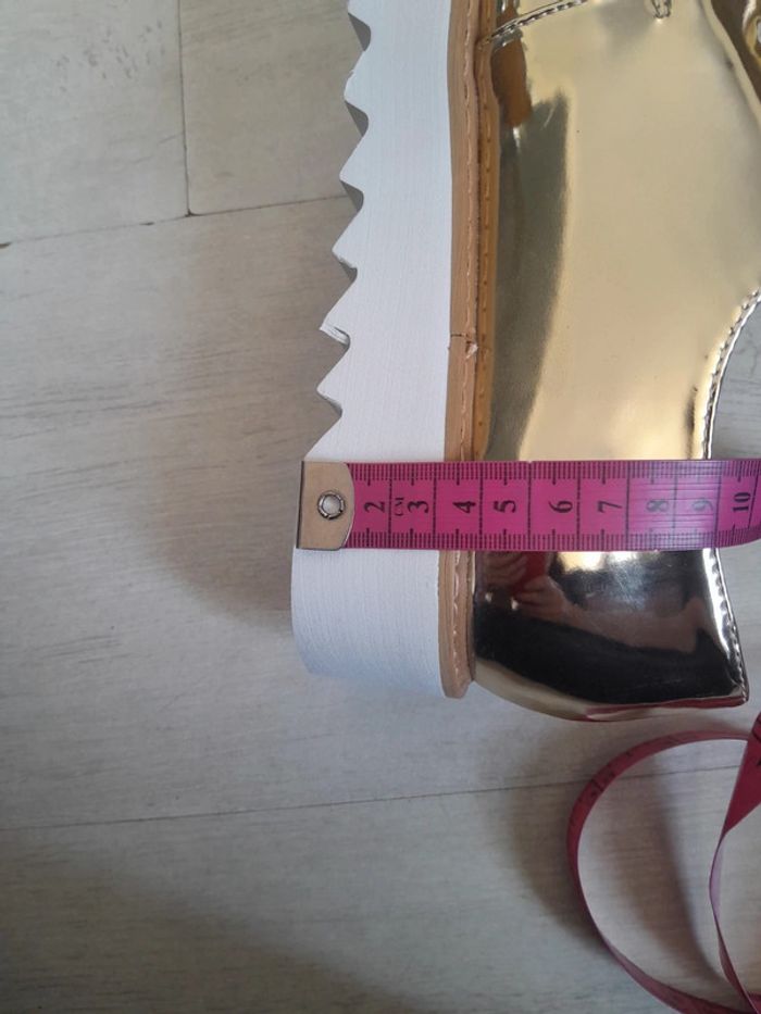 Basket doré plate-forme neuve  Coco Perla petit 39 - photo numéro 8