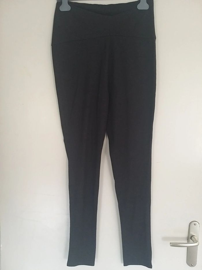 Legging de grossesse en 38-40 - photo numéro 3