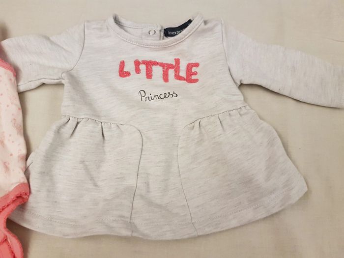 Ensemble bébé fille 1-3 mois - photo numéro 3