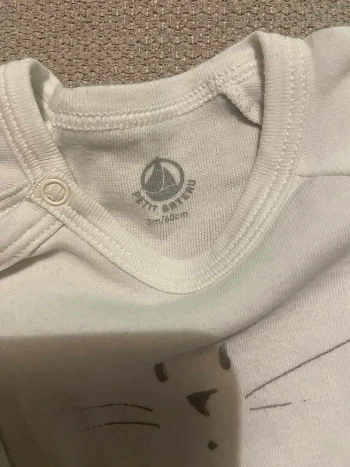Pyjama été petit bateau 3 mois très bon état - photo numéro 4