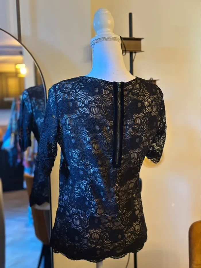 Blouse en dentelle noire Gérard Darel – Taille 38 - photo numéro 4