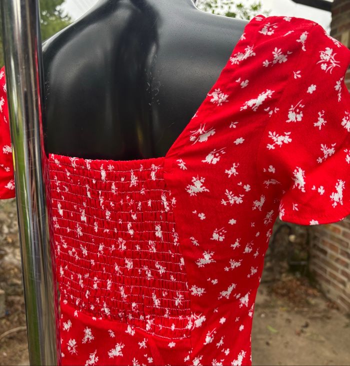 Robe à imprimé floral 🌺 col carré 📏 Taille 36 Jennyfer 🏷 - photo numéro 5