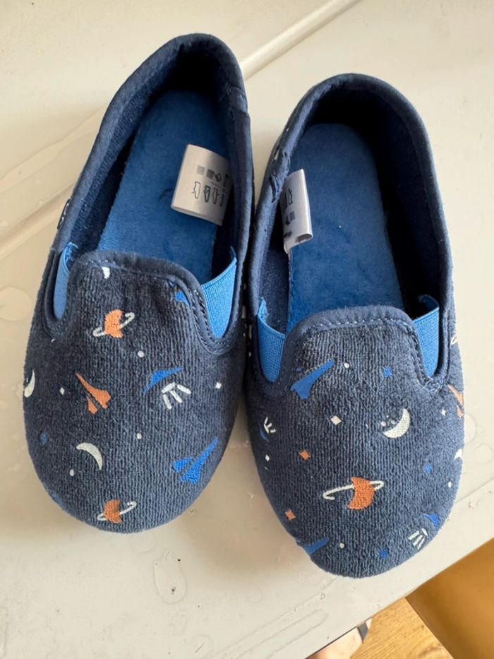 Chaussons 28