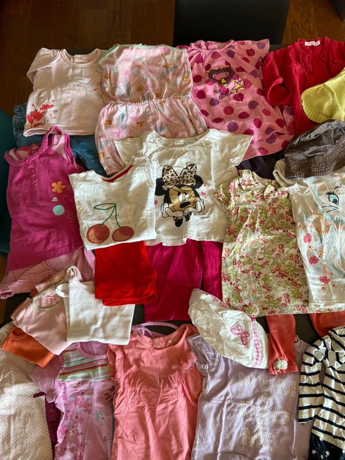 Gros lot de vêtements fille 12 mois printemps été - photo numéro 4