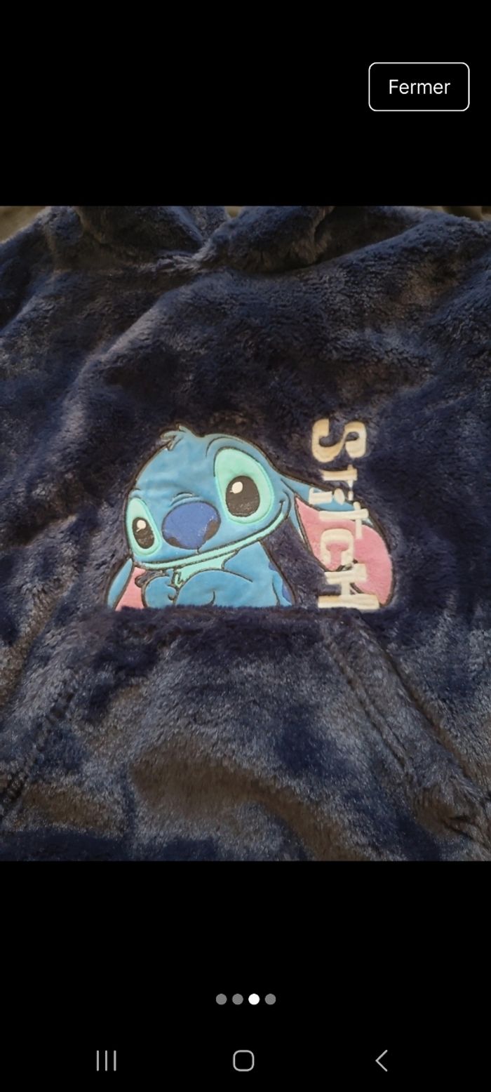 Pull stitch disney - photo numéro 2