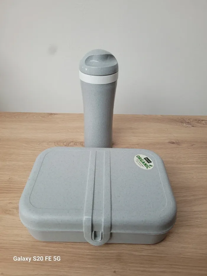 Lunch box