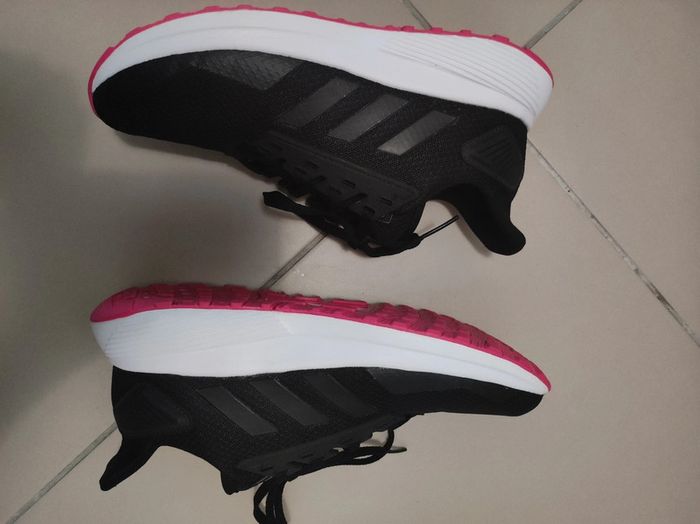 Baskets Adidas orholite femme t.40 - photo numéro 5