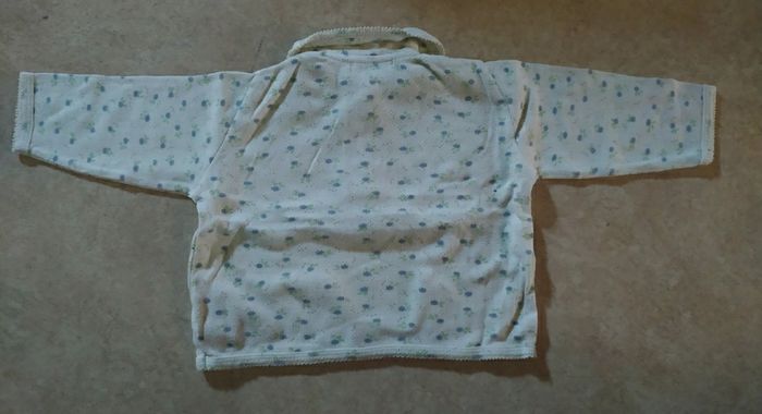 T-shirt 6 mois - photo numéro 3