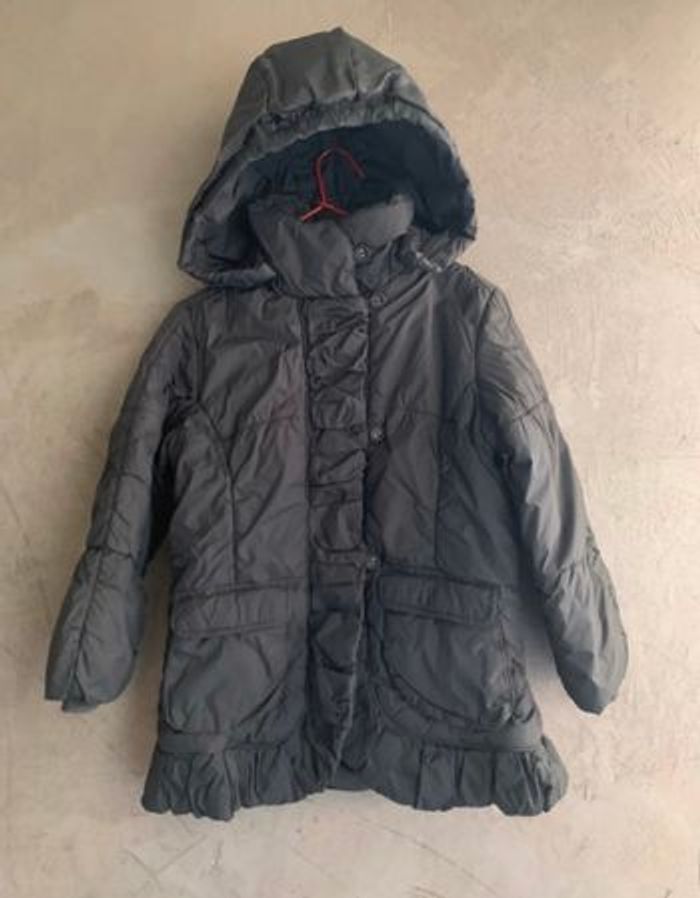 Blouson Noir à capuche fille 4 ans  (98/104cm)