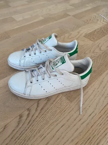 Stan smith