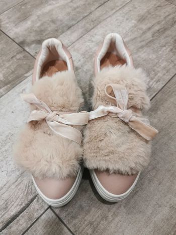 🌿Basket fourrure Taille 38