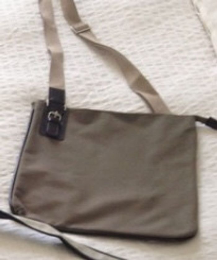 Sac bandoulière caqui - photo numéro 2