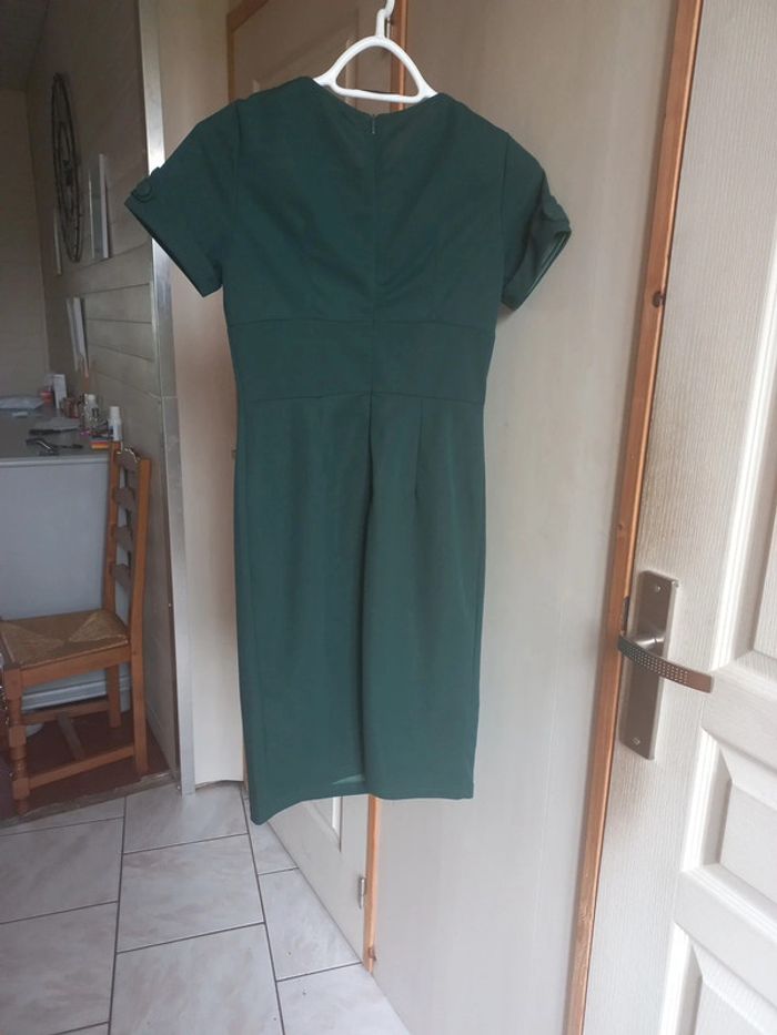 robe verte foncé - photo numéro 6