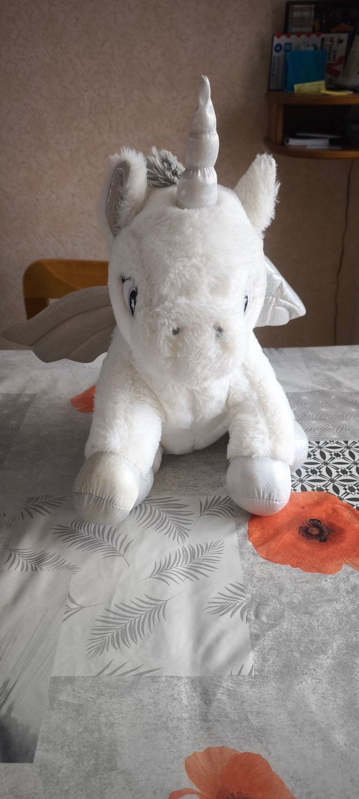 Peluche licorne